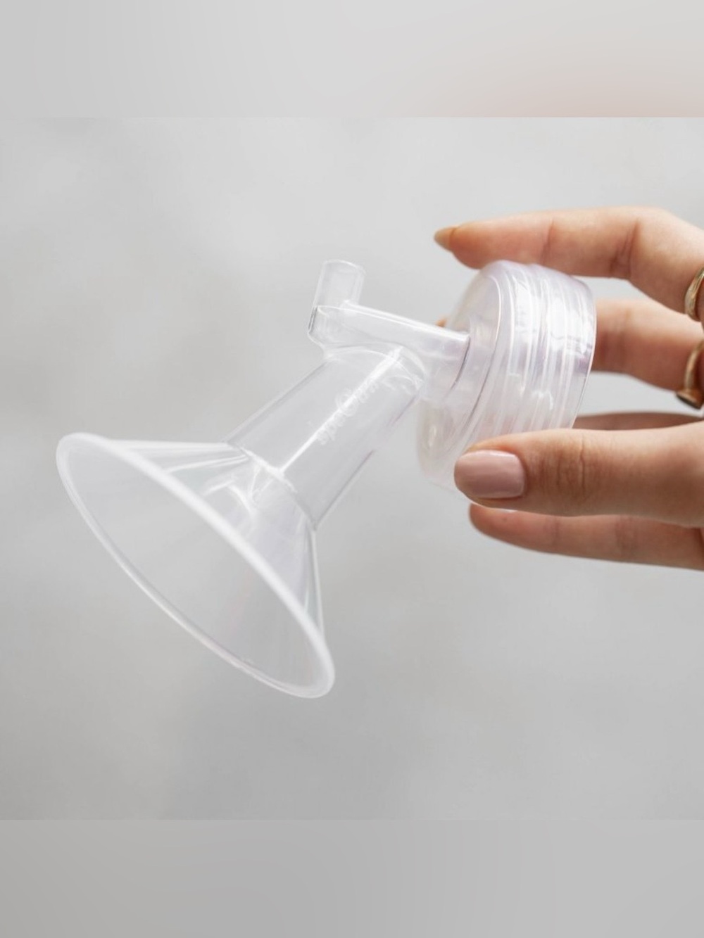 ‼️Set of 2 Spectra Breast Shield Pumps - 24 mm‼️
